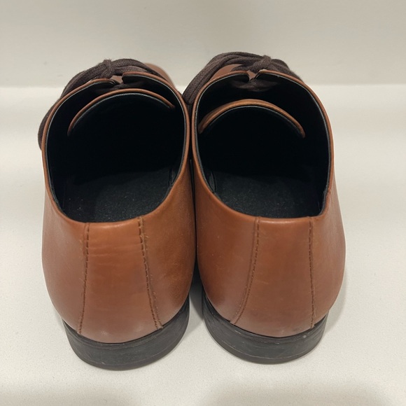 Men’s Calvin Klein dress shoes - Picture 2 of 5